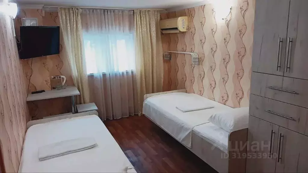 Комната Краснодарский край, Сочи Центральный мкр, ул. Горького, 41 - Фото 0
