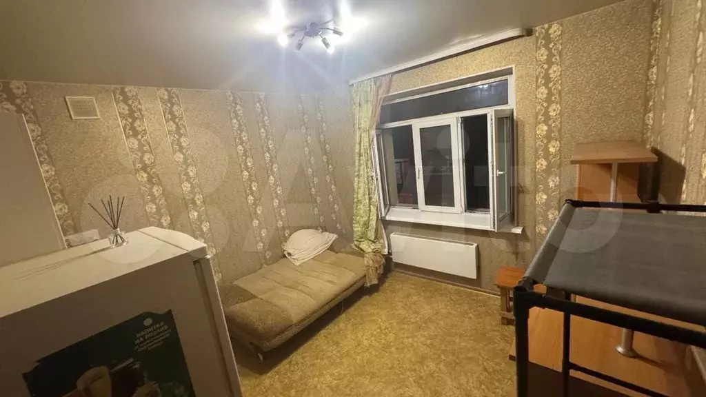 Квартира-студия, 18 м, 4/4 эт. - Фото 1