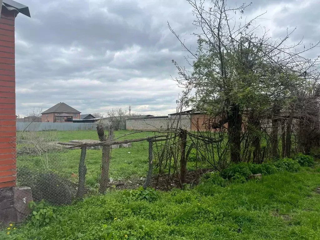 Участок в Чеченская республика, Урус-Мартановский район, с. Гехи ул. ... - Фото 2