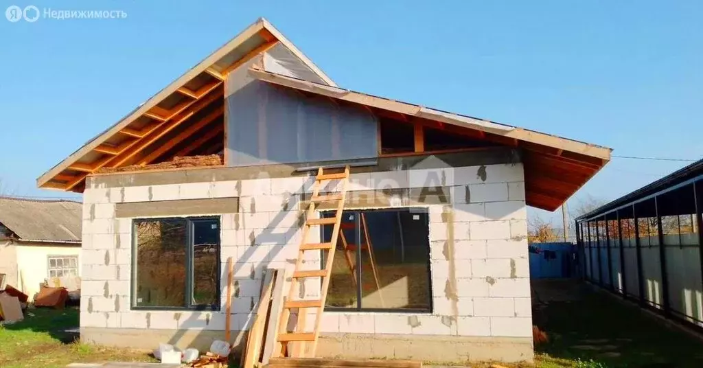 Дом в станица Воронежская, улица Мичурина (88 м) - Фото 1