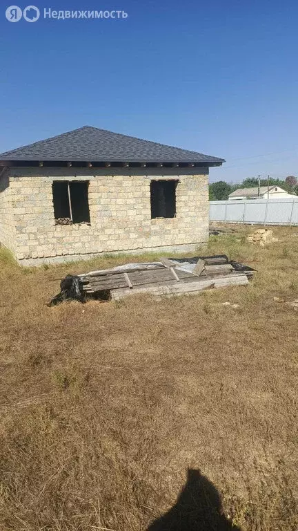 Дом в Чистенское сельское поселение, село Новозбурьевка, улица Мира, ... - Фото 1