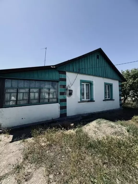 Дом в Крым, Белогорский район, с. Цветочное ул. Черниговская, 27 (48 ... - Фото 1