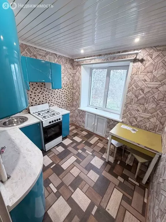 2-комнатная квартира: Ефремов, улица Словацкого Восстания, 22 (42.3 м) - Фото 1