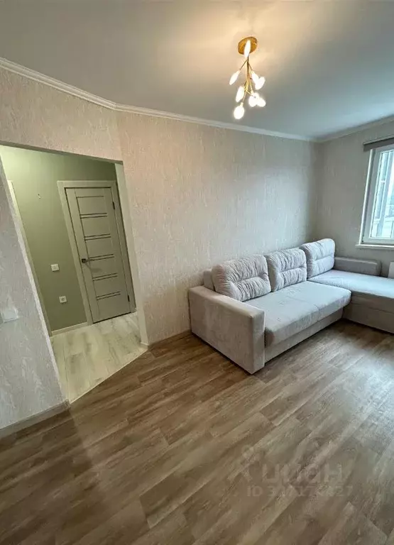 1-к кв. Ленинградская область, Тихвин ул. Ярослава Иванова, 3 (31.5 м) - Фото 1