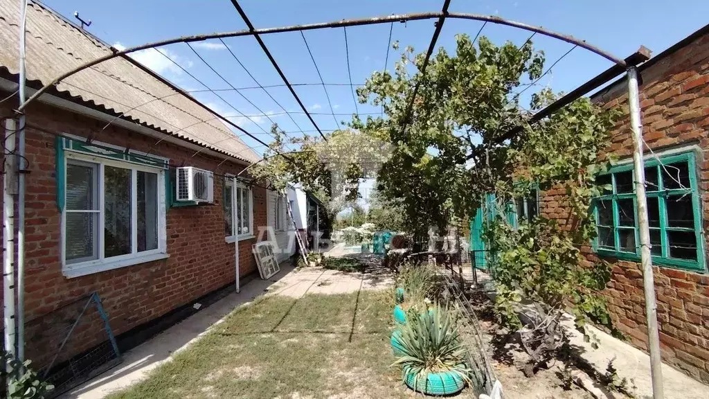 Дом в Ростовская область, Азовский район, с. Семибалки Приморская ул., ... - Фото 1
