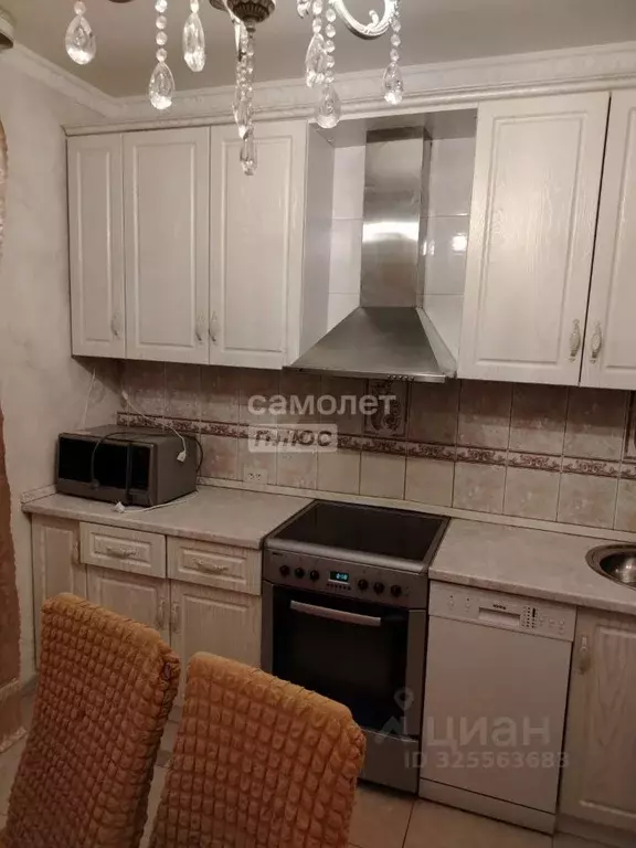 3-к кв. Москва Суздальская ул., 10К1 (77.0 м) - Фото 2