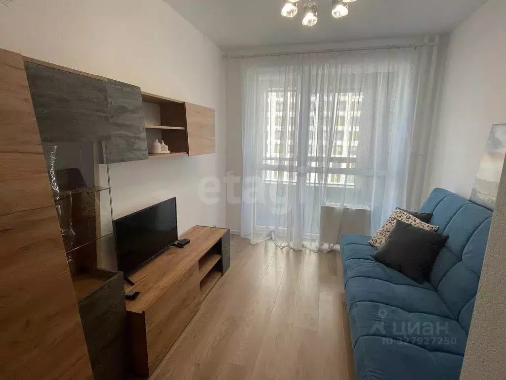 1-к кв. Тюменская область, Тюмень Полевая ул., 117к2 (33.7 м) - Фото 1