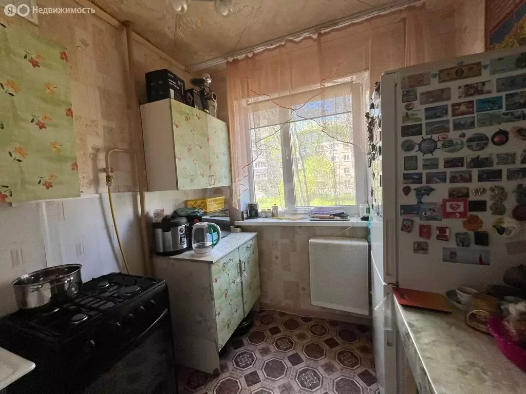 3-комнатная квартира: Озерск, улица Матросова, 16 (62.3 м) - Фото 2