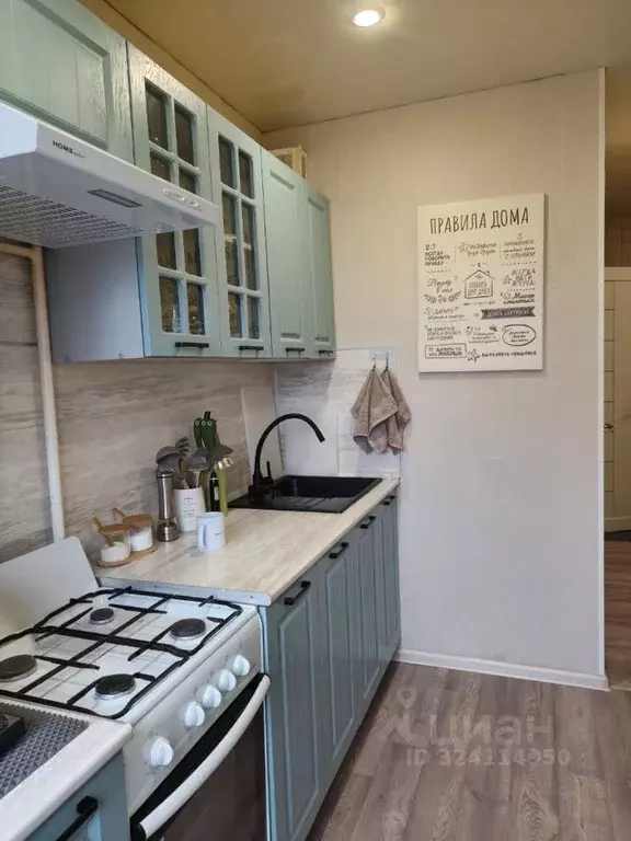 3-к кв. Башкортостан, Уфа ул. Набережная реки Уфы, 9 (60.0 м) - Фото 1