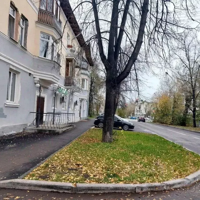 Комната Свердловская область, Екатеринбург ул. Ломоносова, 25 (10.0 м) - Фото 1