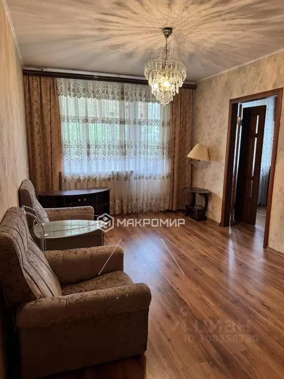 3-к кв. Орловская область, Орел ул. Русанова, 42 (57.1 м) - Фото 0