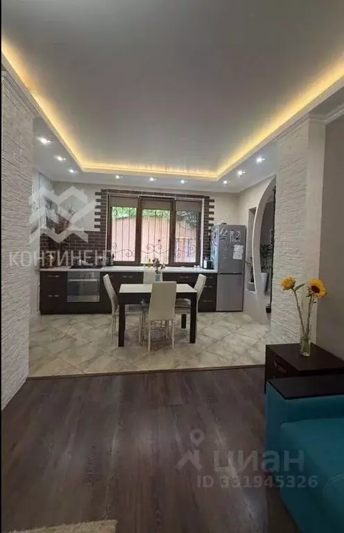 Дом в Крым, Евпатория ул. Имени Белогубца (120 м) - Фото 2