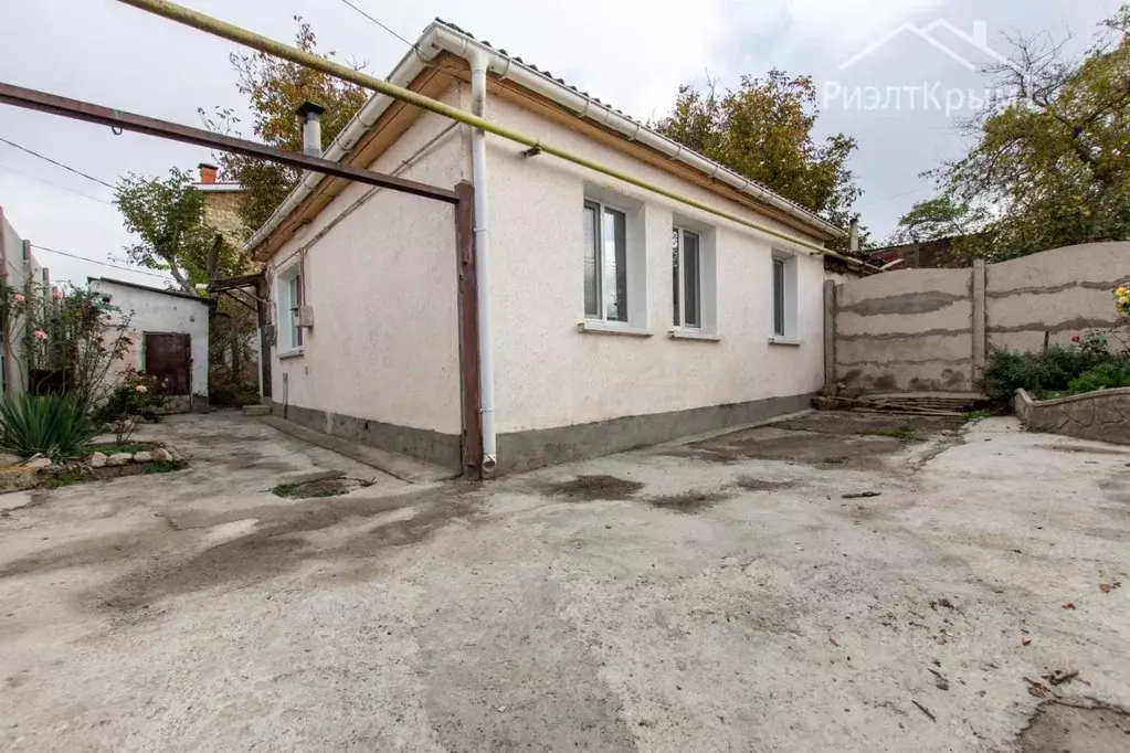 Дом в Крым, Симферополь ул. Чехова, 118 (45 м) - Фото 1