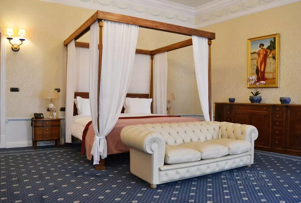 Комната Санкт-Петербург наб. Реки Мойки, 59 (120.0 м) - Фото 0