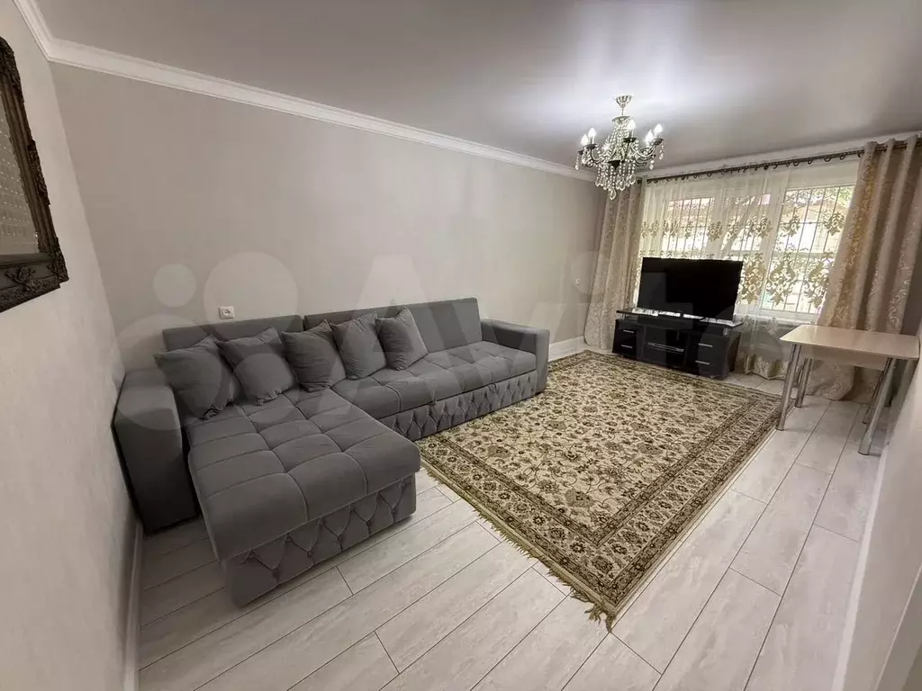 3-к. квартира, 74 м, 1/5 эт. - Фото 1