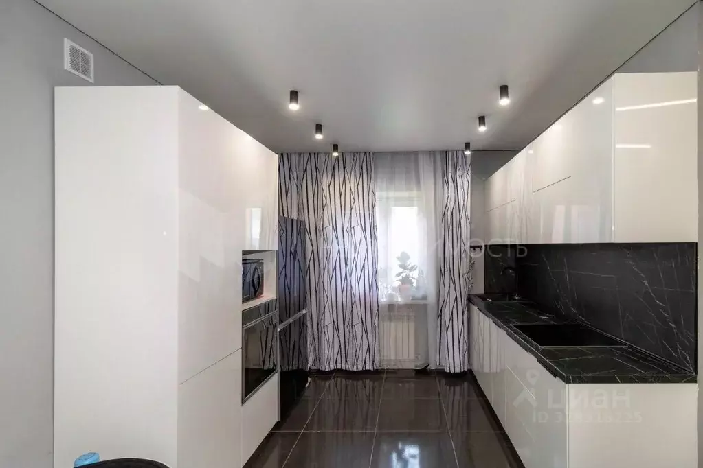 Таунхаус в Тюменская область, Тюмень ул. Владимира Соболевского, 4 ... - Фото 1