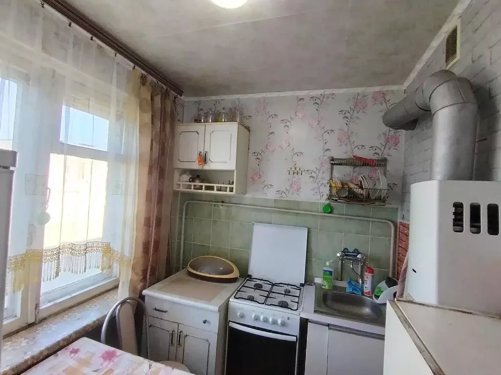 Продаётся 4-к квартира, 58.4 м - Фото 1