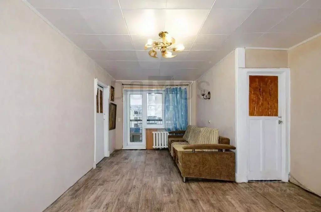 3-к кв. Свердловская область, Екатеринбург просп. Ленина, 2 (54.7 м) - Фото 0