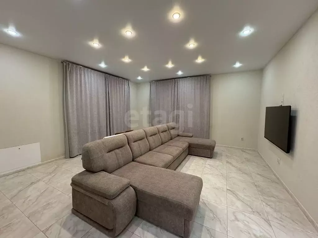 Дом в Воронежская область, Воронеж ул. Криворучко, 37 (290 м) - Фото 1