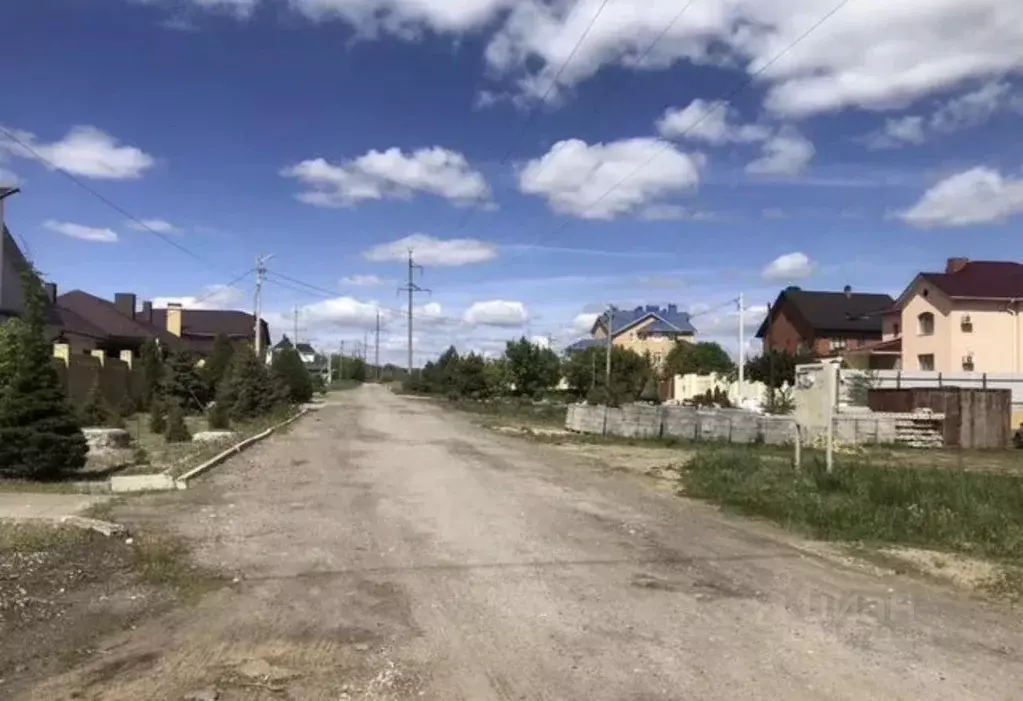 Участок в Волгоградская область, Камышинский район, Мичуринское с/пос, ... - Фото 1