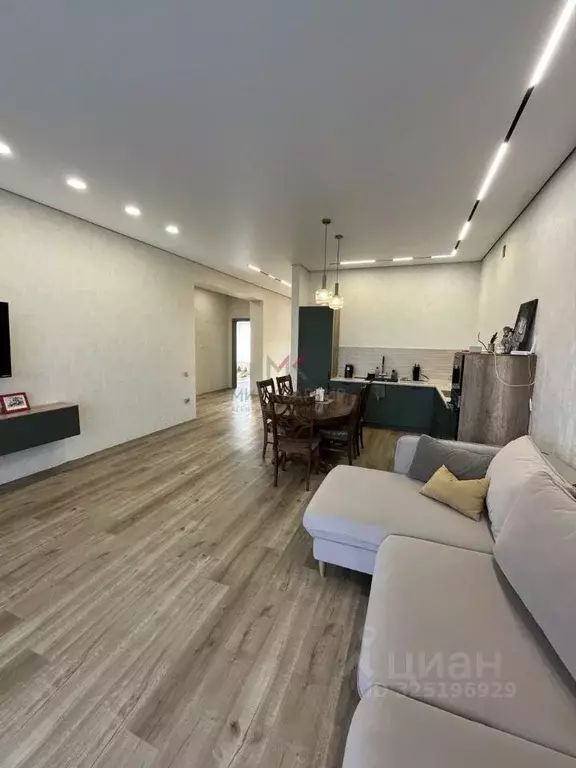 Дом в Хакасия, Усть-Абаканский район, с. Калинино ул. Южная, 38 (120 ... - Фото 1