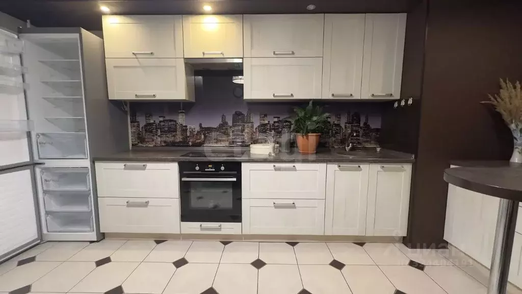 3-к кв. Брянская область, Брянск Флотская ул., 8 (72.7 м) - Фото 2