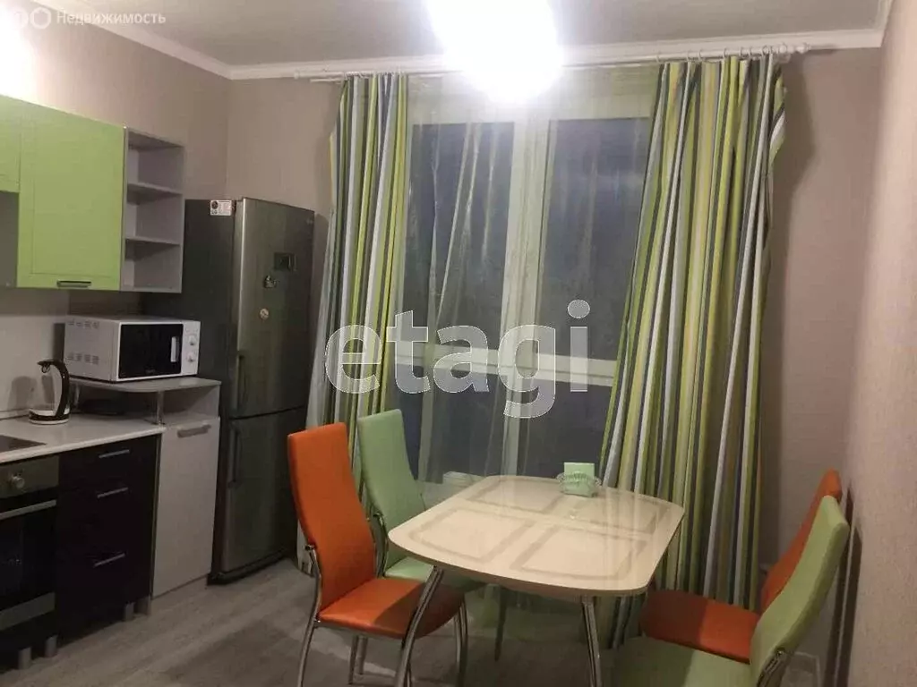 1-комнатная квартира: Тобольск, 15-й микрорайон, 18 (37 м) - Фото 2