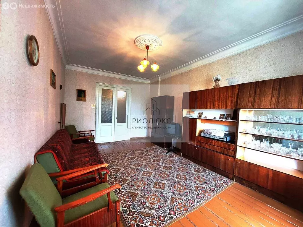 2-комнатная квартира: Магнитогорск, улица Николая Шишка, 28 (67.5 м) - Фото 1
