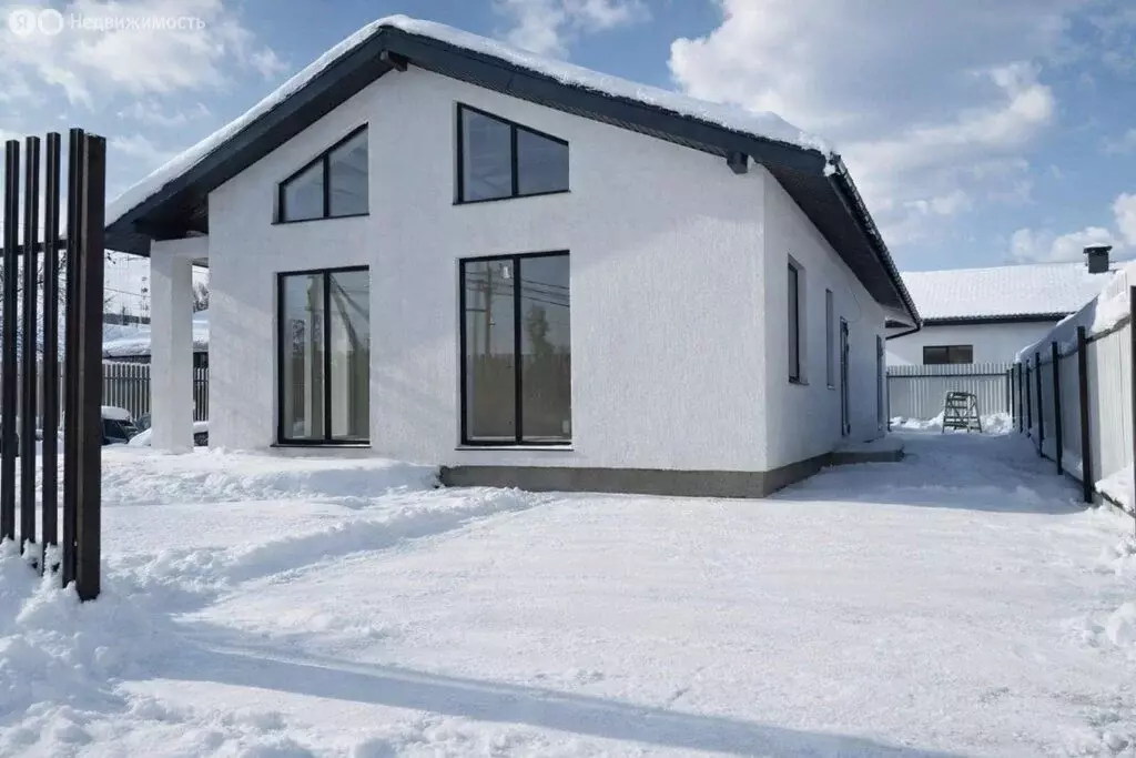 Дом в Пензенский район, Воскресеновский сельсовет (167 м) - Фото 1