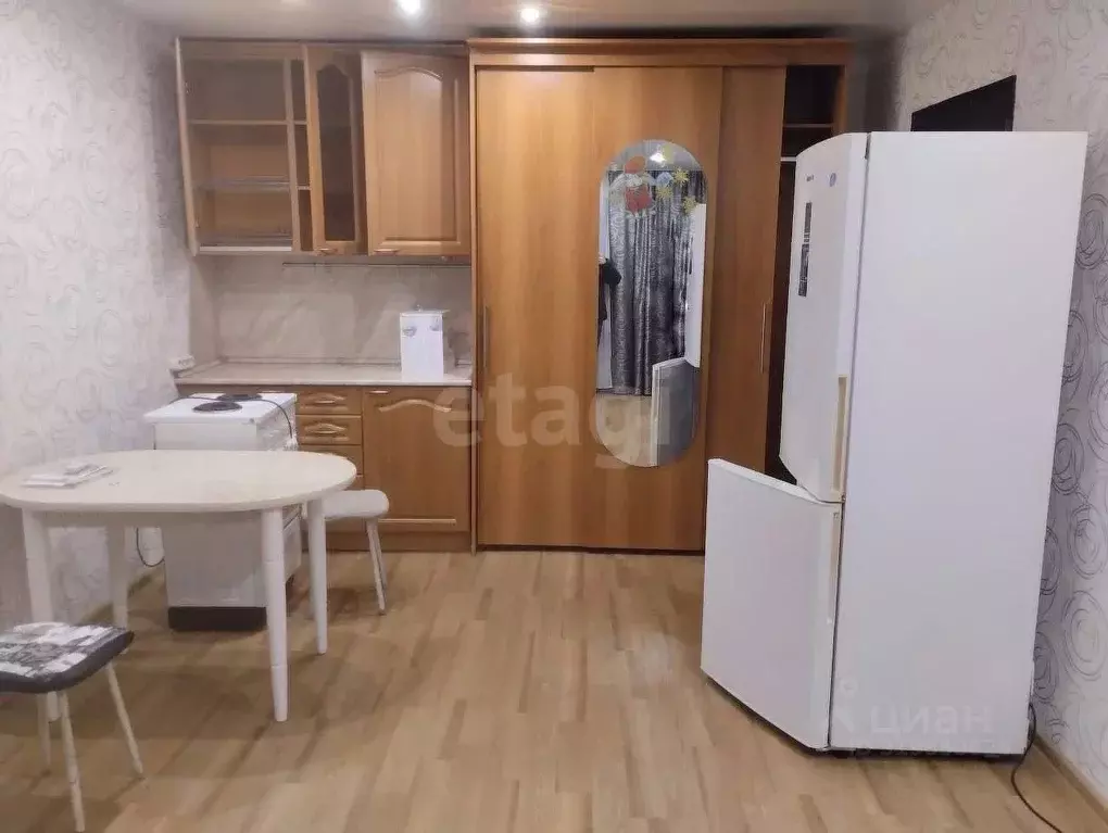 Комната Хабаровский край, Хабаровск Большая ул., 93 (17.7 м) - Фото 1