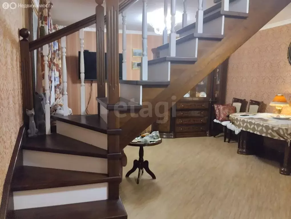 4-комнатная квартира: Улан-Удэ, улица Калашникова, 11Б (98.6 м) - Фото 1