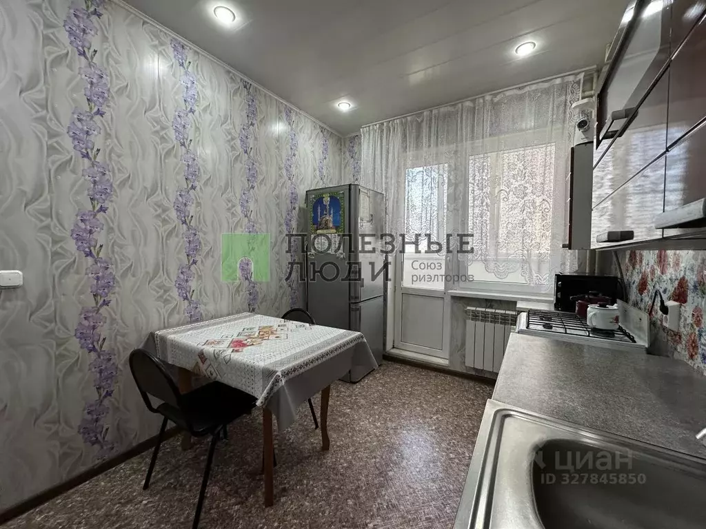 2-к кв. Астраханская область, Астрахань ул. Бабаевского, 1к1 (51.2 м) - Фото 2