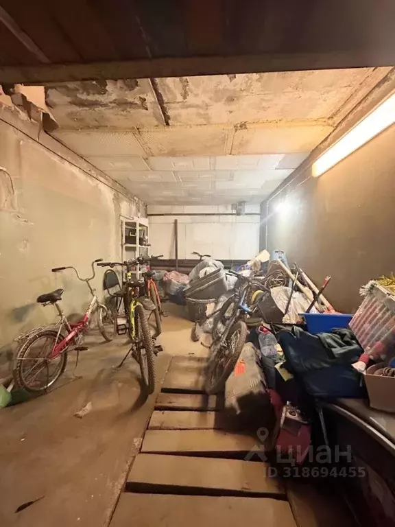Гараж в Свердловская область, Екатеринбург ул. Блюхера, 55Б (18 м) - Фото 0