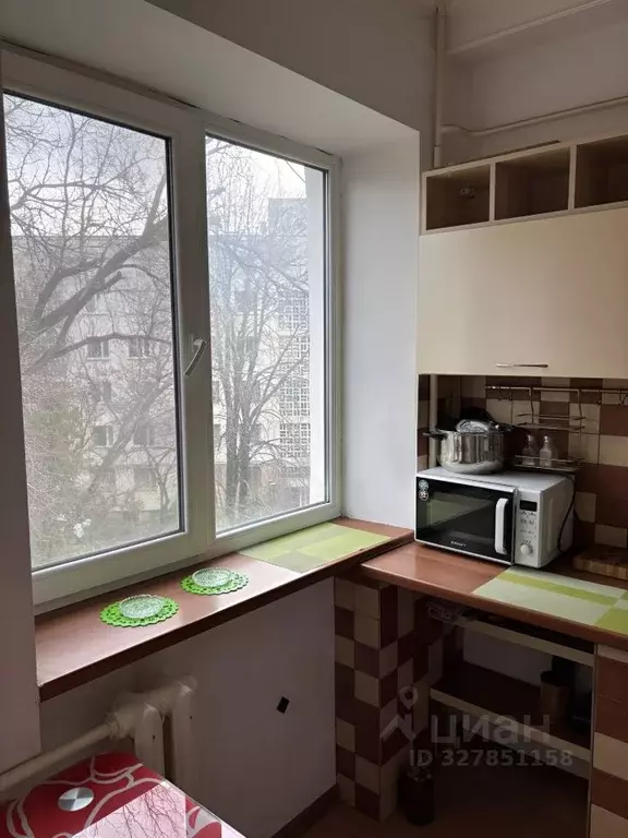 2-к кв. Крым, Симферополь бул. Ивана Франко, 7 (50.0 м) - Фото 2