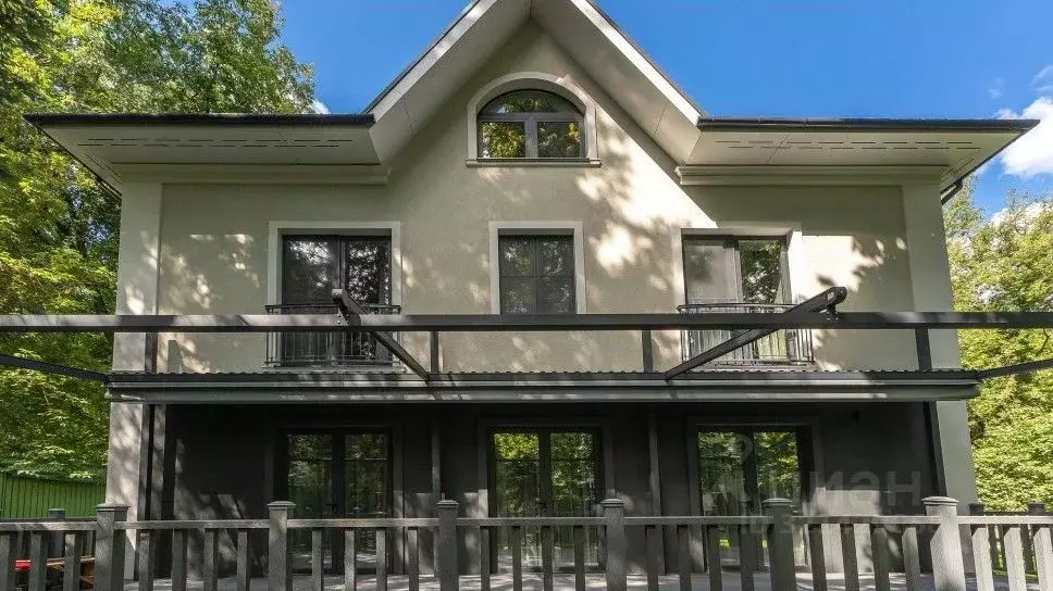 Коттедж в Москва проезд Центральный Хорошевского Серебряного Бора (253 ... - Фото 1