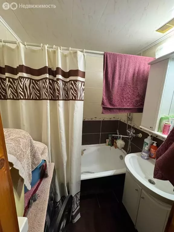 3-комнатная квартира: Коломна, улица Девичье Поле, 20 (65.4 м) - Фото 1