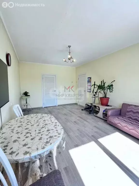 2-комнатная квартира: Абакан, микрорайон Нижняя Согра, улица ... - Фото 2