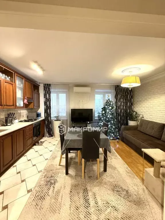 3-к кв. Брянская область, Брянск Белорусская ул., 42А (59.3 м) - Фото 1