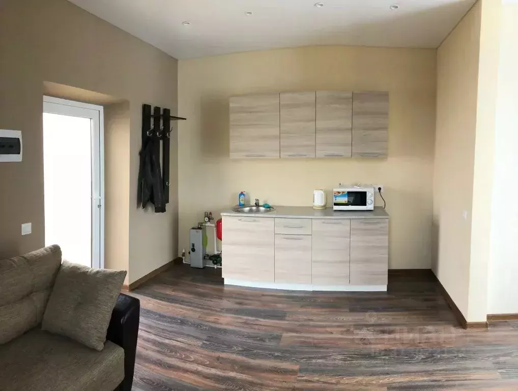 2-к кв. Краснодарский край, Славянск-на-Кубани Школьная ул., 438 (30.0 ... - Фото 2