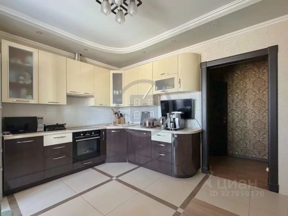 3-к кв. Калужская область, Калуга ул. Комфортная, 3 (86.6 м) - Фото 2