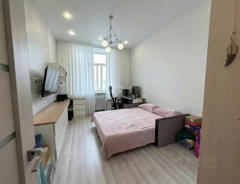2-к кв. Чувашия, Чебоксары Ленинградская ул., 14 (67.4 м) - Фото 1