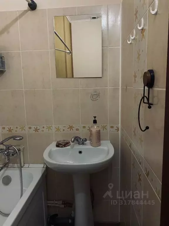 Студия Красноярский край, Красноярск ул. Борисова, 44 (34.0 м) - Фото 0