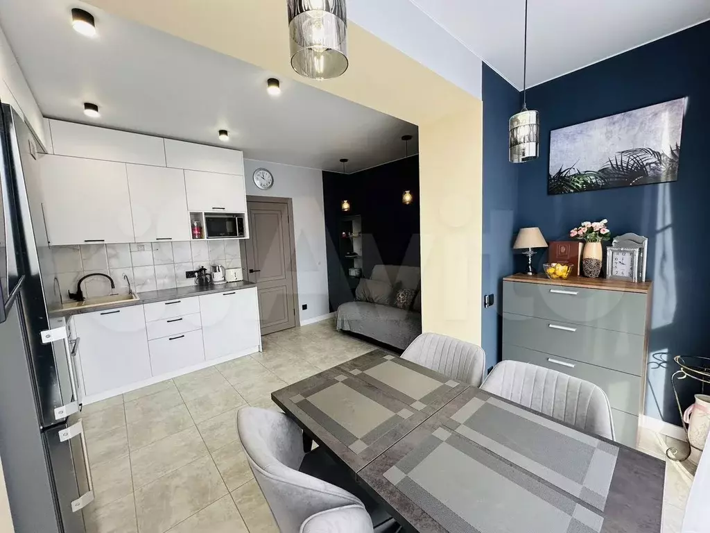 1-к. квартира, 40 м, 1/3 эт. - Фото 1