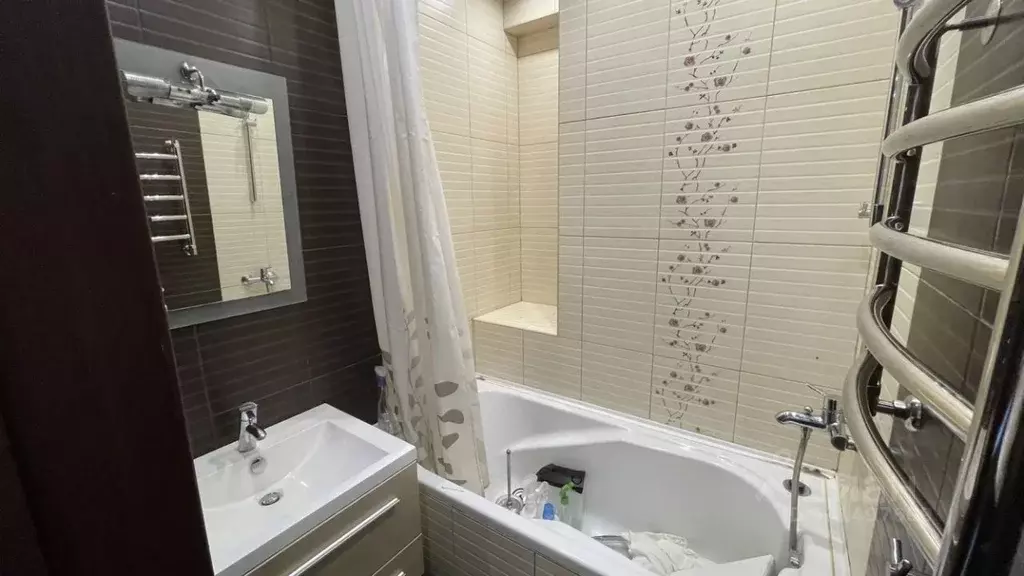 2-к кв. Иркутская область, Иркутск ул. Багратиона, 47 (50.7 м) - Фото 1