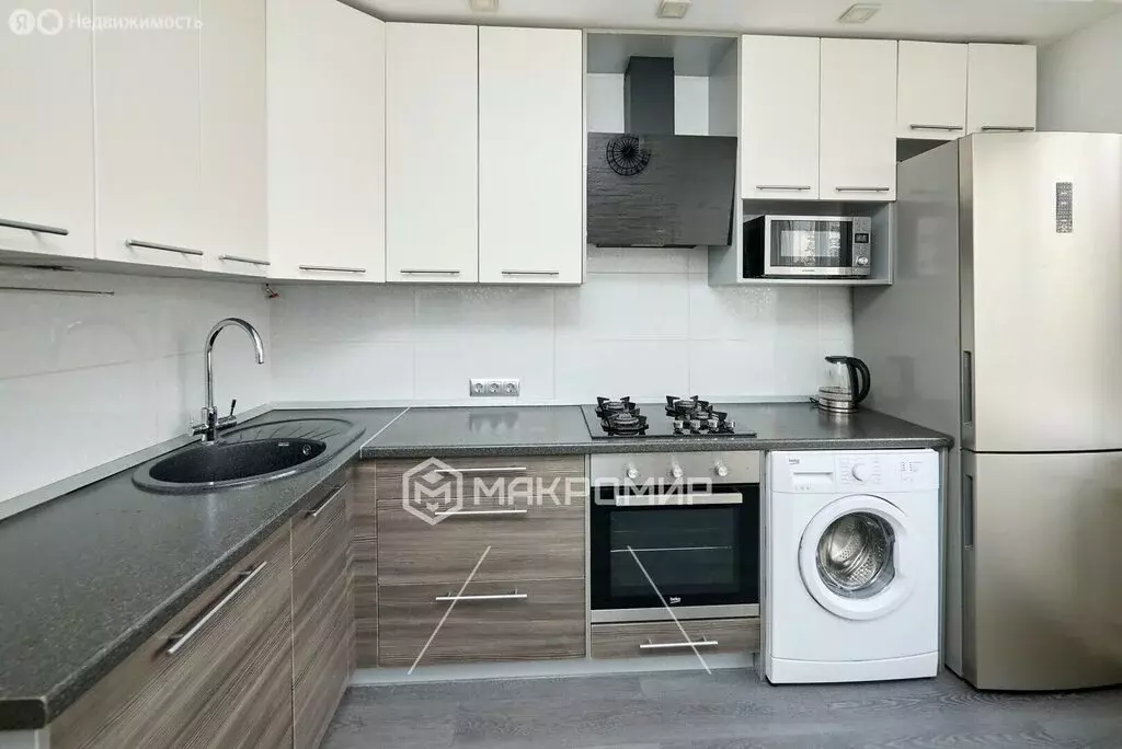 3-комнатная квартира: Санкт-Петербург, улица Маршала Захарова, 17к1 ... - Фото 2