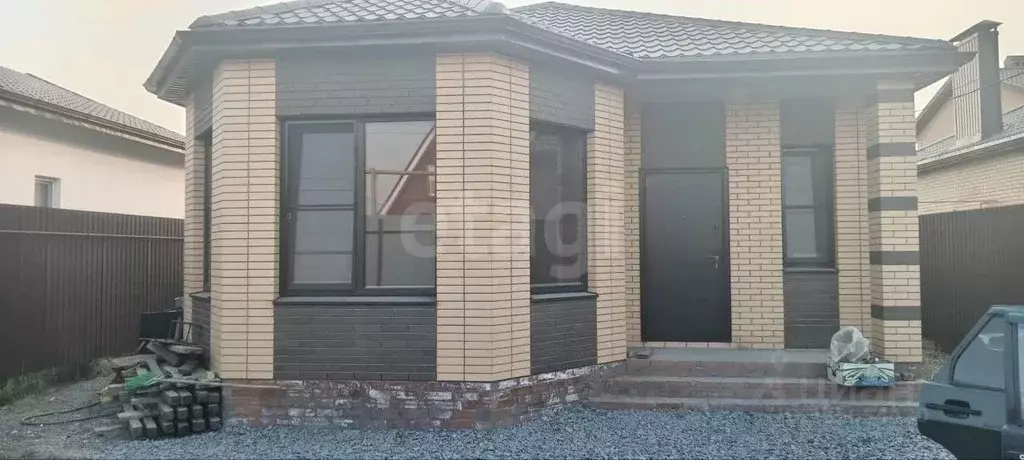 Дом в Ростовская область, Азовский район, Обильненское с/пос, Ромашка ... - Фото 1