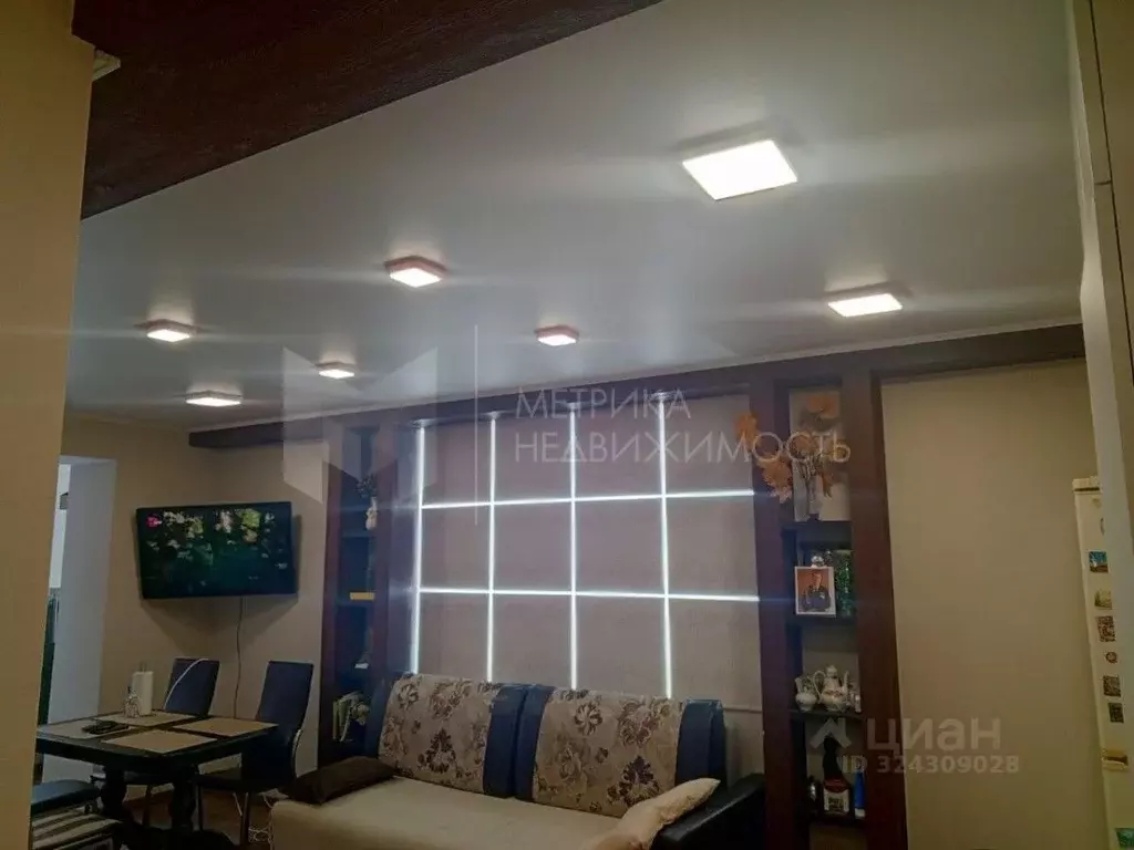 Студия Тюменская область, Тюмень Войновка мкр, ул. Энергостроителей, ... - Фото 0