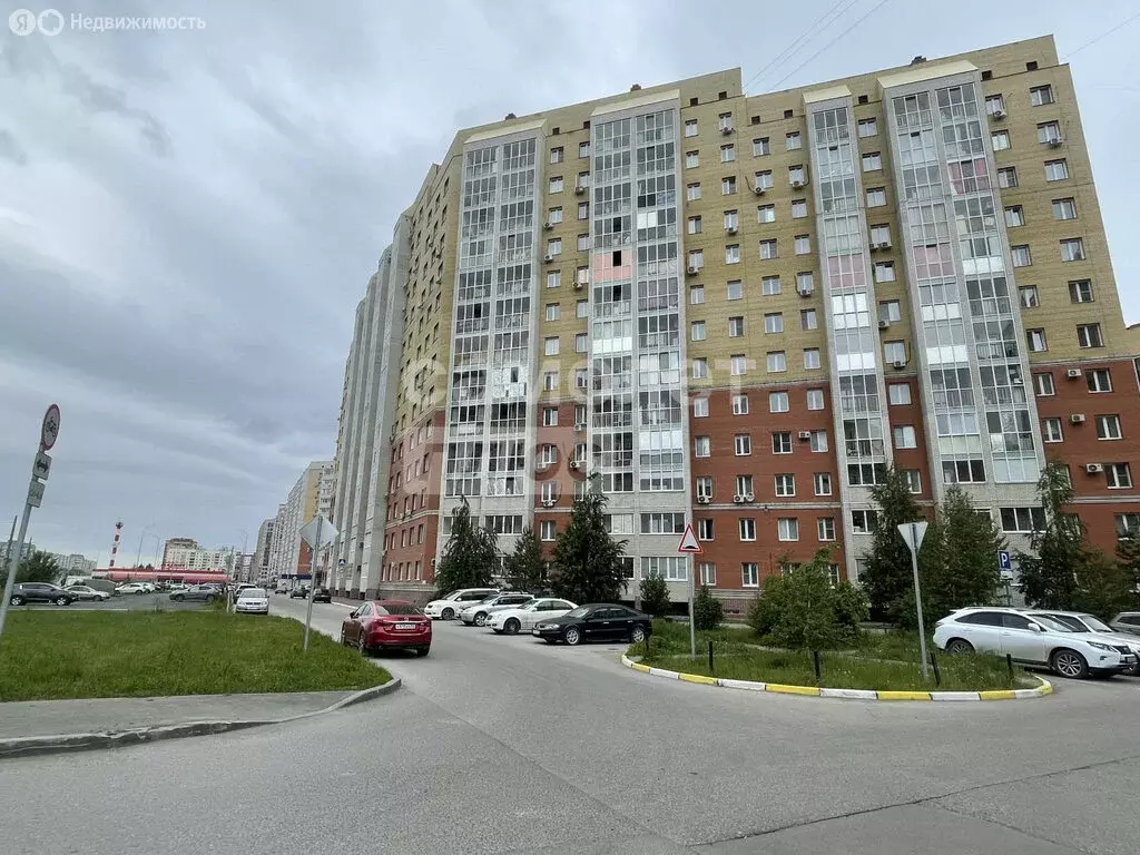 1-комнатная квартира: Омск, улица Крупской, 14к2 (41 м) - Фото 0