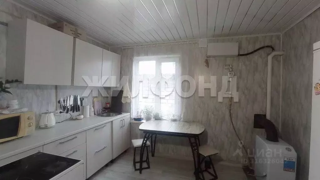 Дом в Новосибирская область, Колывань рп ул. Некрасова (88 м) - Фото 1
