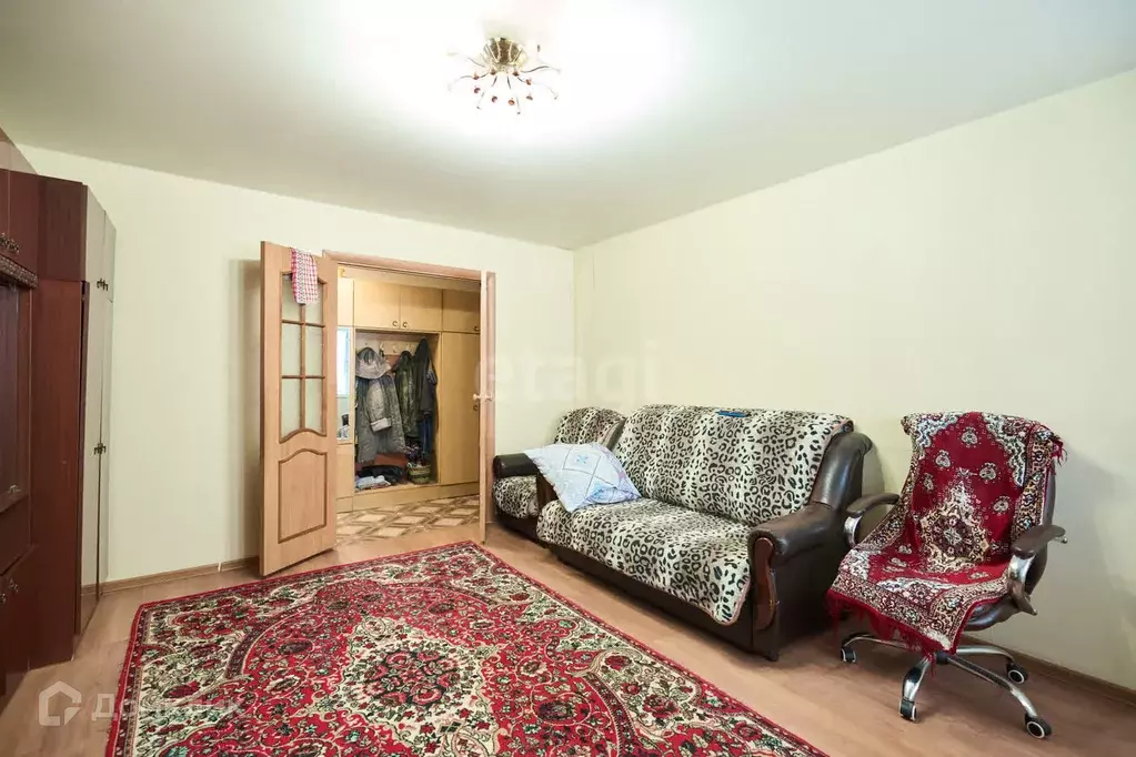 Продаётся 3-к квартира, 61.6 м - Фото 1